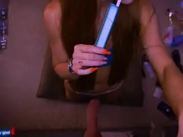 Redhead_shark  live sex cam