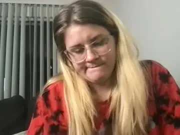 Taylorblake420  live sex cam