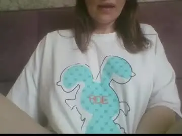 _sladkiegubki_  live sex cam
