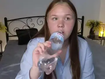 Aleskasage  live sex cam