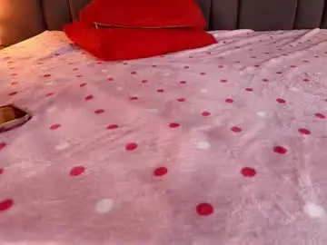 Annie_devin  live sex cam