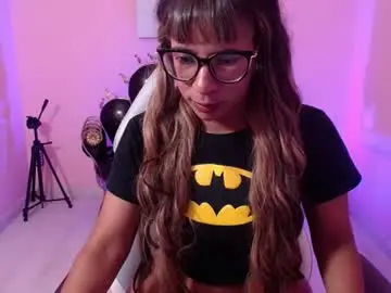Ariavelvett_  live sex cam