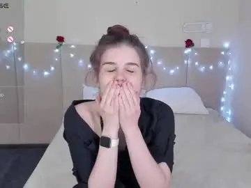 Avimadow  live sex cam