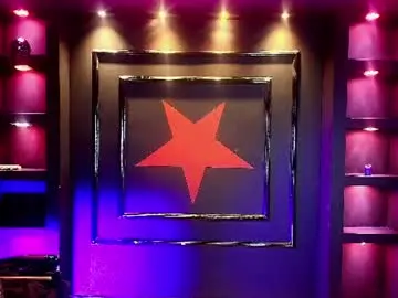 Blackroussebdsm  live sex cam