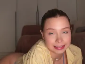 Blushland  live sex cam