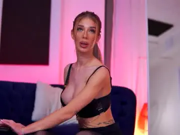 Ellieredd  live sex cam