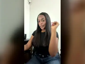 Emma_jonness  live sex cam