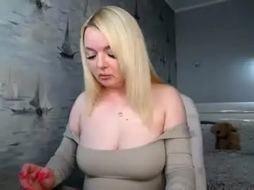 Erencia  live sex cam