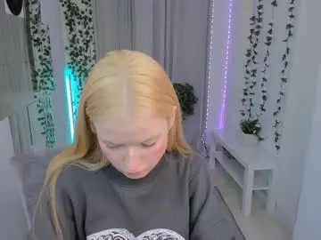 Laly_peach  live sex cam