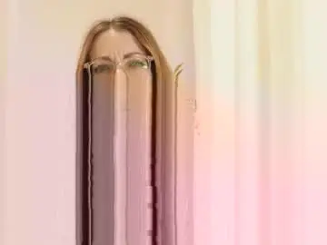 Luna_riva  live sex cam