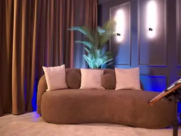 Miss_ema_divine  live sex cam