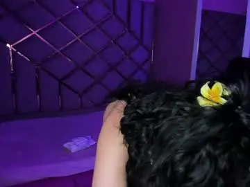 Poly_sasha_  live sex cam