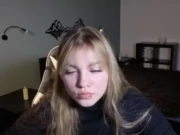 Tilda_ockto  live sex cam