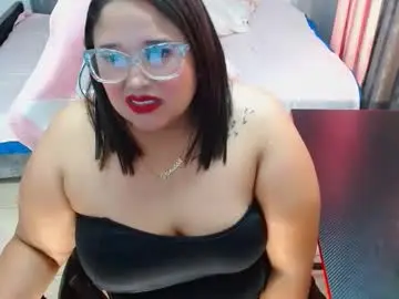Vanesajuicy  live sex cam