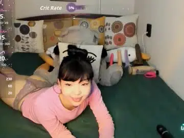 Yummyqueen1  live sex cam