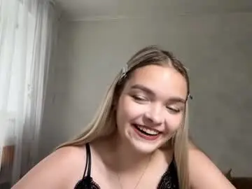 Ariamonroex  live sex cam