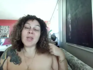 Bigbreastsabrina  live sex cam