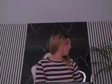 Celineivory  live sex cam