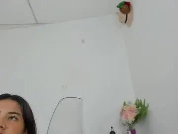 Curvylatinaa_  live sex cam