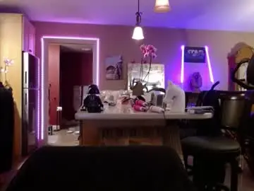 Danikawhite69  live sex cam