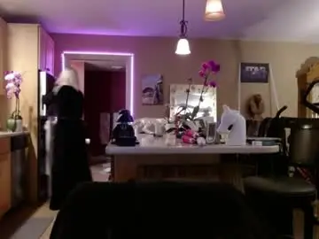 Danikawhite69  live sex cam