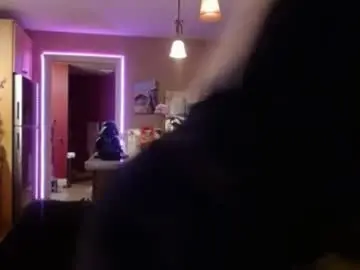 Danikawhite69  live sex cam