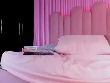 Elizabethbloomm  live sex cam