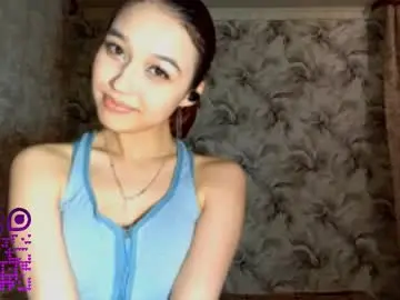 Estellekirbo  live sex cam