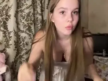 Ieshacaddy  live sex cam