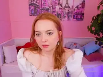 Julia_dafoe  live sex cam