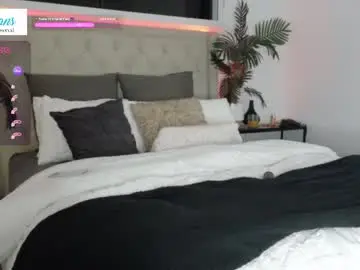 Keeliebaby  live sex cam