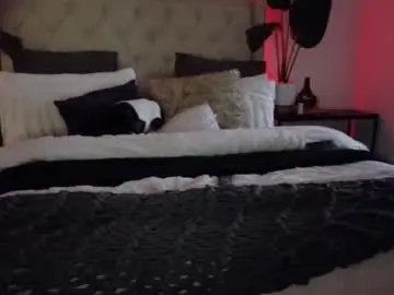 Keeliebaby  live sex cam