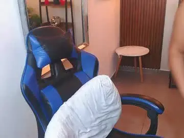 Kenya_buhle  live sex cam