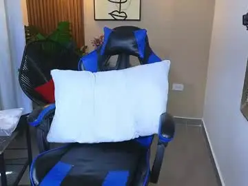 Kenya_buhle  live sex cam