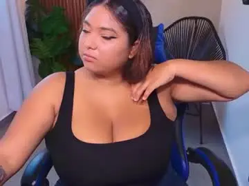 Kenya_buhle  live sex cam