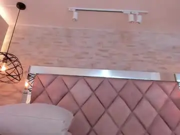 Megan_shinee  live sex cam