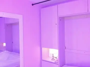 Sirianavega  live sex cam