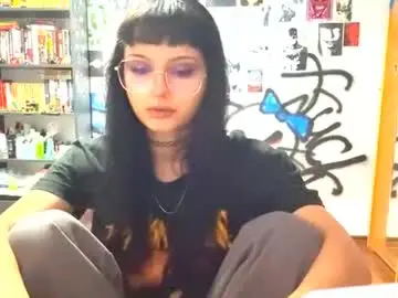 Yvettechannel  live sex cam