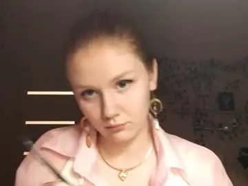 Aracelisisofo  live sex cam