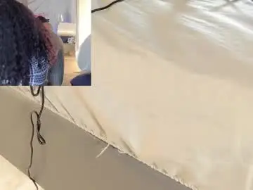 Candaceowens  live sex cam