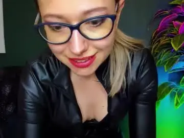 Heidi_pleasure  live sex cam