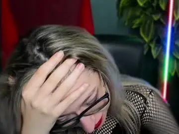 Heidi_pleasure  live sex cam