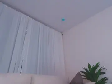 Kailyginger  live sex cam