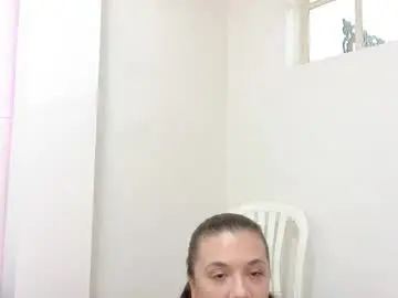 Katia_rose23  live sex cam