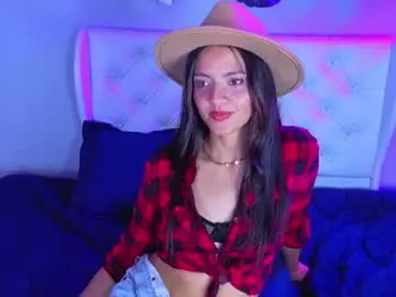Kiaragoldd  live sex cam