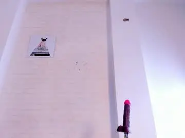 Lunna__tylor  live sex cam