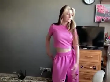 Madelinepanagos  live sex cam