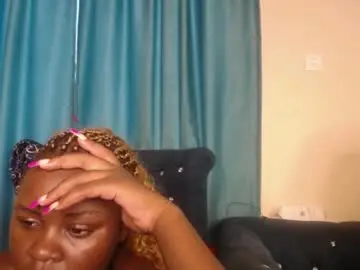 Phaeey_savage  live sex cam