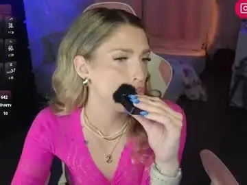Queenx_lexy  live sex cam