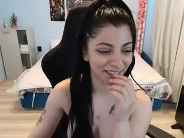 Raven_haired_goddess  live sex cam